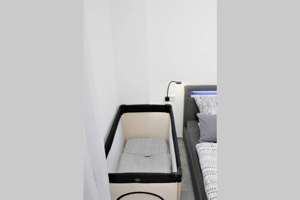 Gluecks-Burg Sonne Apartment Gluecksburg Ngoại thất bức ảnh